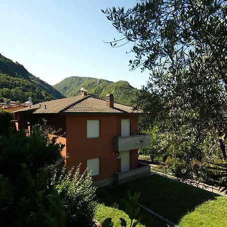 Gli Ulivi * Varenna